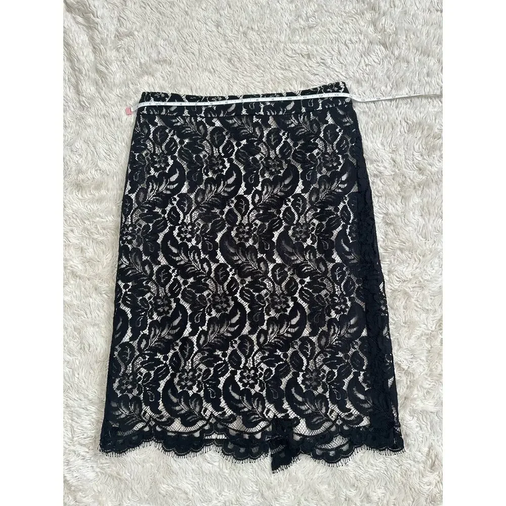 Sz 6 White House Black Market Lace Pencil Skirt Knee Length Scallop Edge Zip